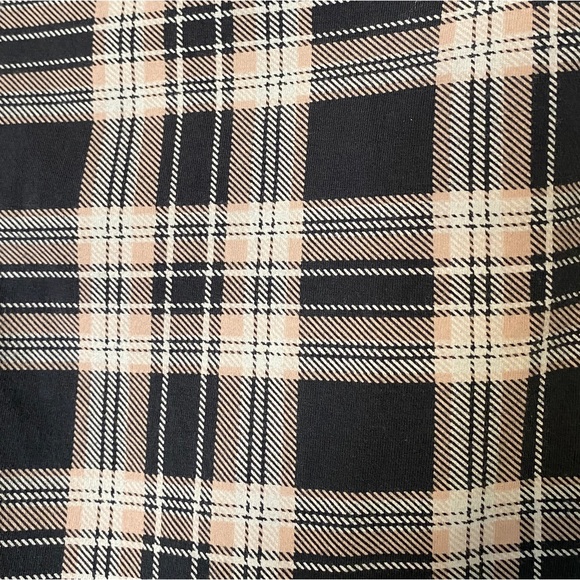 Torrid 2X Retro Plaid Premium Leggings - Picture 7 of 10